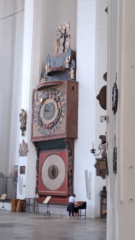 Adam Eve Clock